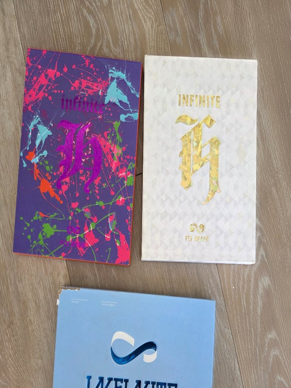 Infinite + Infinite H albums (photocards included)